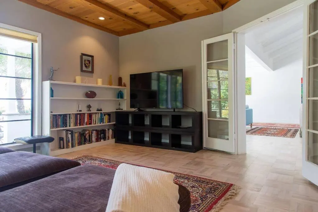 Amazing View-Pool-Spa Home Near Universal Studios & Beverly Hills 로스앤젤레스